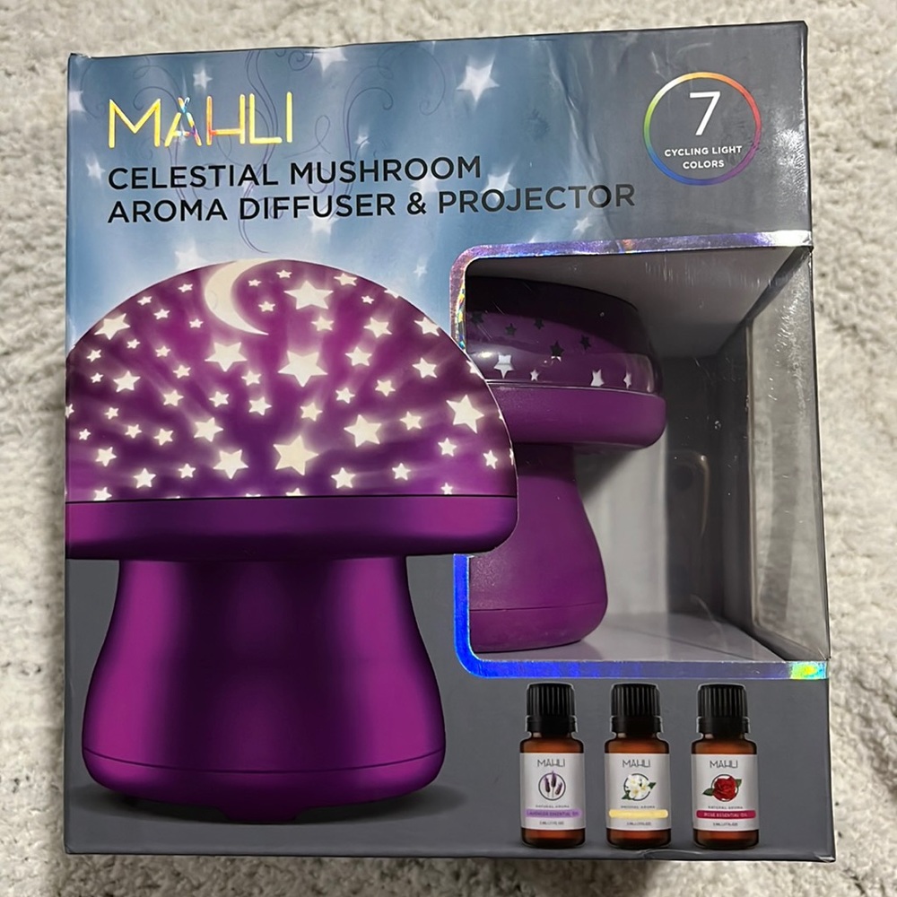 Mahli celestial mushroom aroma diffuser and LED projector with essential oils